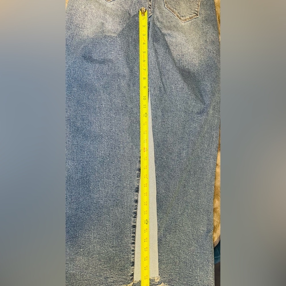 Vibrant High Rise Light Blue Jeans - Picture 12 of 13